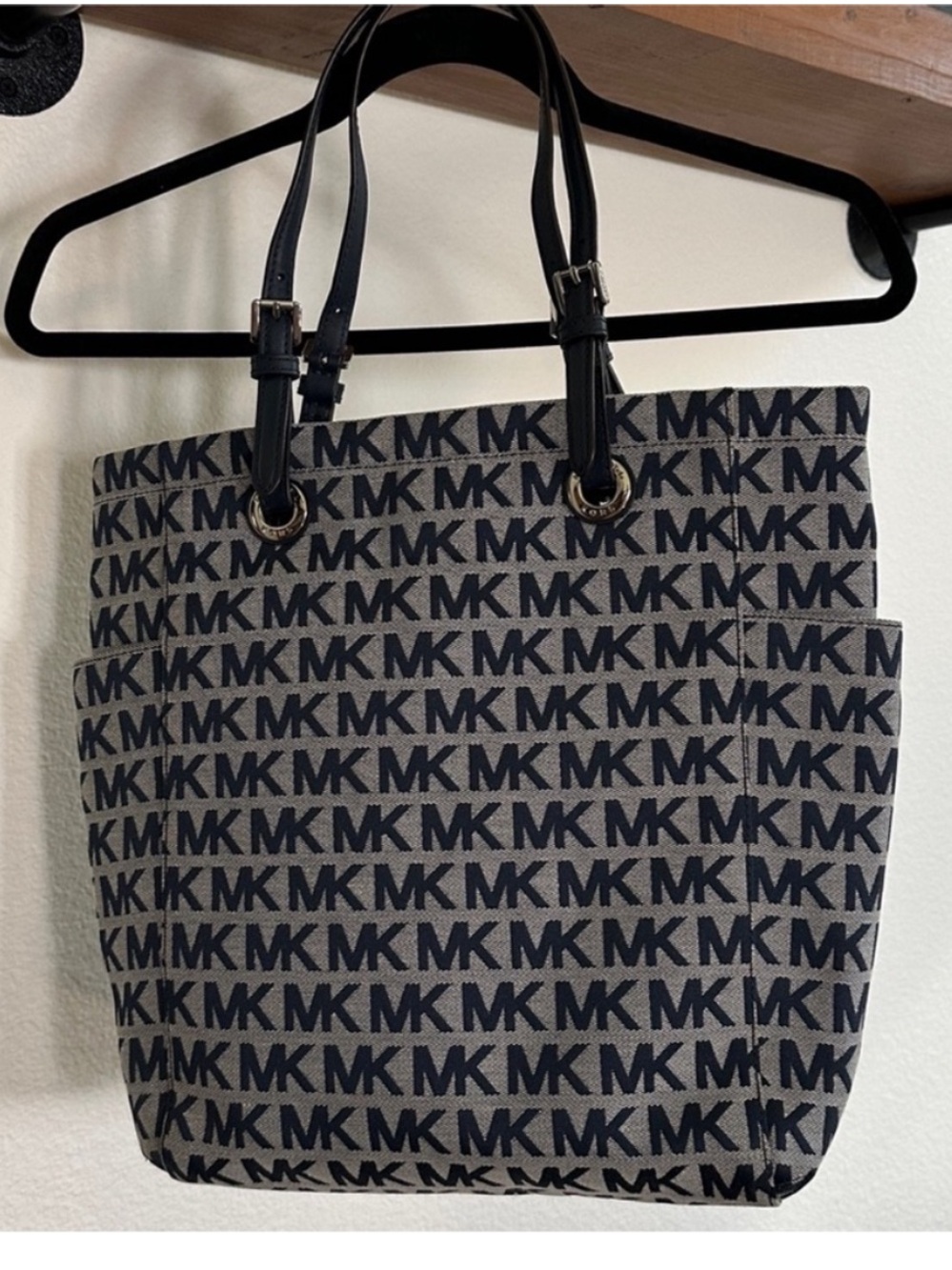 Michael Kors Canvas Oversize Purse/Tote Bag MK Logo Tote